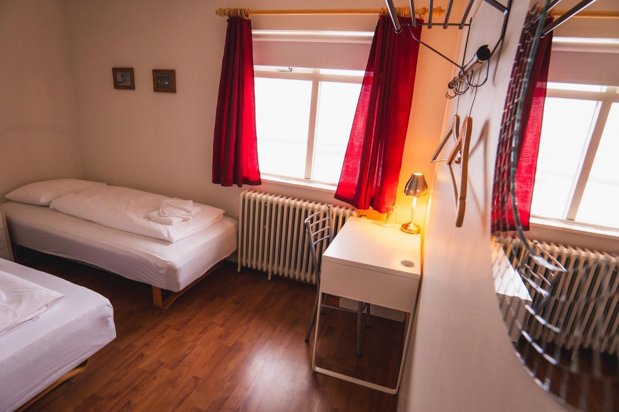 Studlagil Inn Hostel Skjoldolfsstathir Extérieur photo